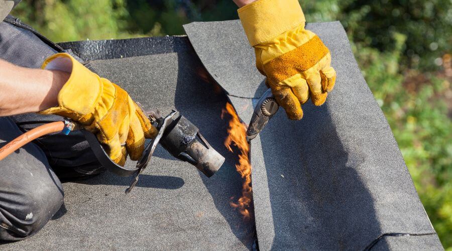 Professional residential roofers in Maidsville, WV